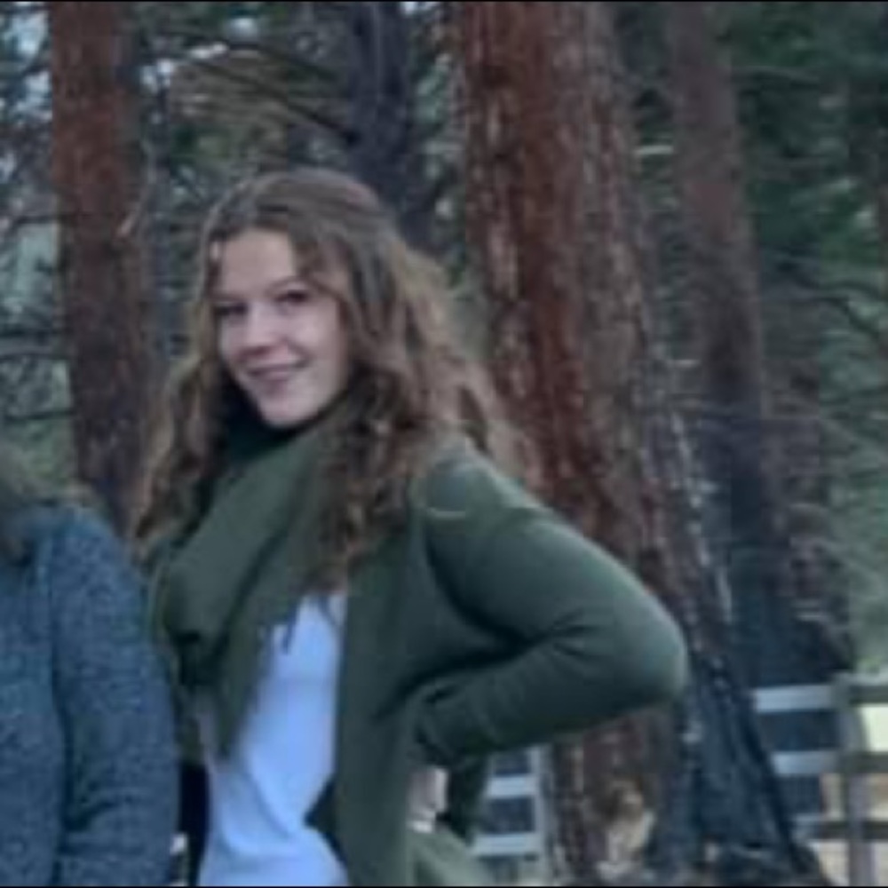 Meet your Posher, Ashley